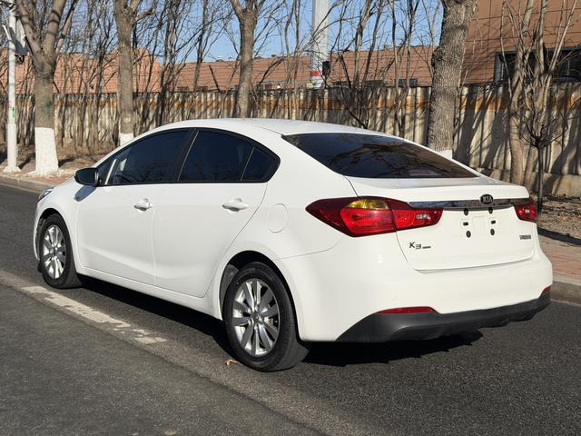 Kia K3 2015 модификация 1.6L автоматическое GL – фото 3