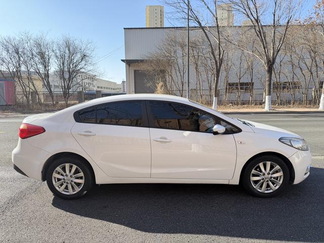 Kia K3 2015 модификация 1.6L автоматическое GL – фото 6