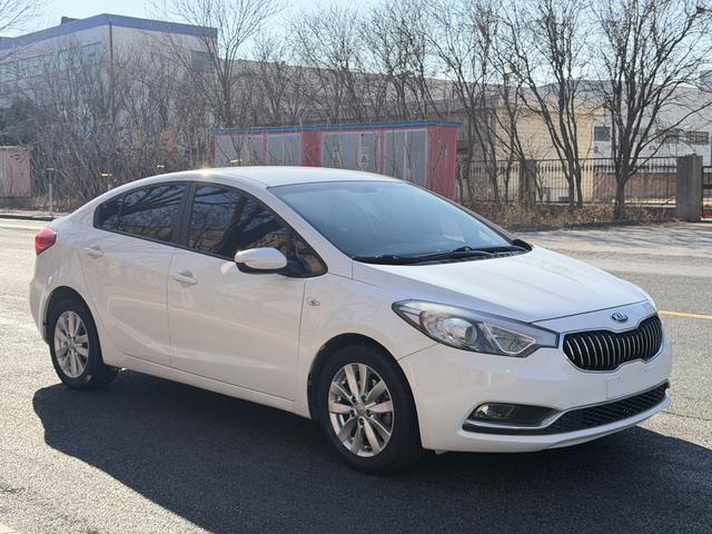 Kia K3 2015 модификация 1.6L автоматическое GL – фото 7