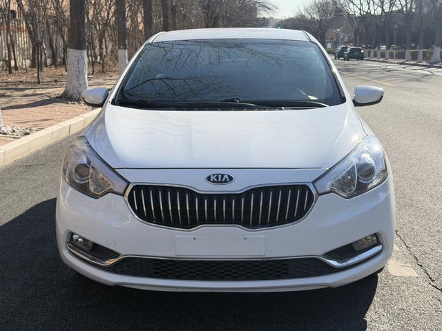 Kia K3 2015 модификация 1.6L автоматическое GL – фото 8