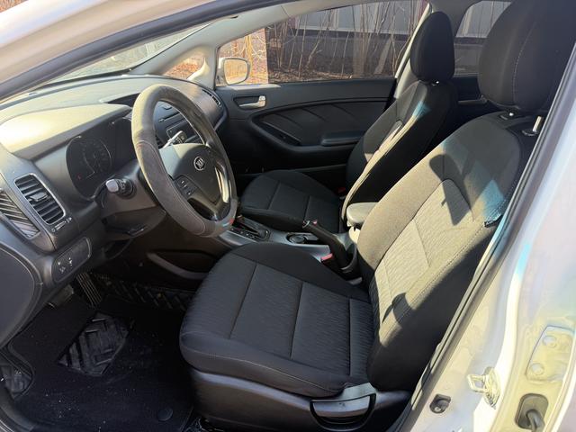 Kia K3 2015 модификация 1.6L автоматическое GL – фото 9