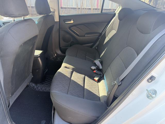 Kia K3 2015 модификация 1.6L автоматическое GL – фото 10