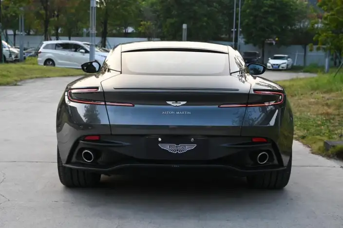 Aston Martin DB11 2020 Model 4.0T V8 Coupe – фото 5