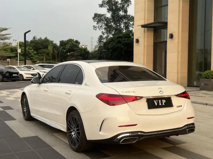 Mercedes-Benz C-Class 2025 Model C 260 L Sports Edition – фото 4