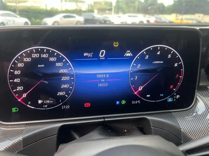 Mercedes-Benz C-Class 2025 Model C 260 L Sports Edition – фото 10