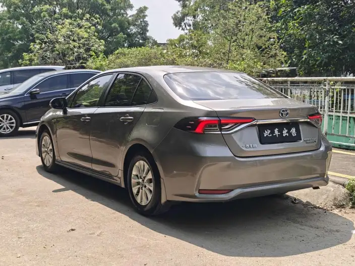 Toyota Corolla 2023 Model Intelligent Hybrid 1.8L E-CVT Pioneer Edition – фото 4