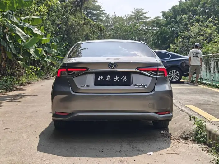 Toyota Corolla 2023 Model Intelligent Hybrid 1.8L E-CVT Pioneer Edition – фото 5