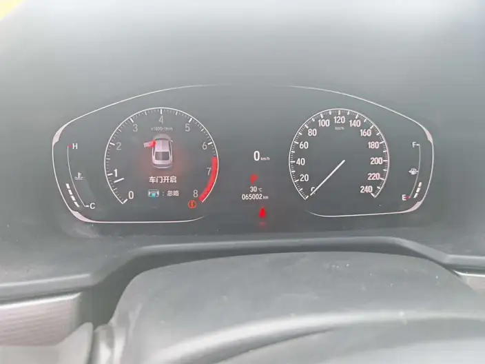 Honda Accord 2022 Model 260TURBO Deluxe Edition – фото 7