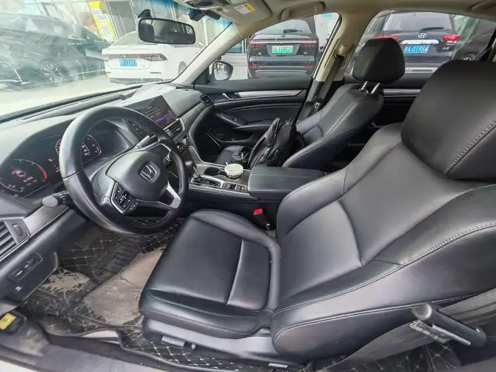 Honda Accord 2022 Model 260TURBO Deluxe Edition – фото 8
