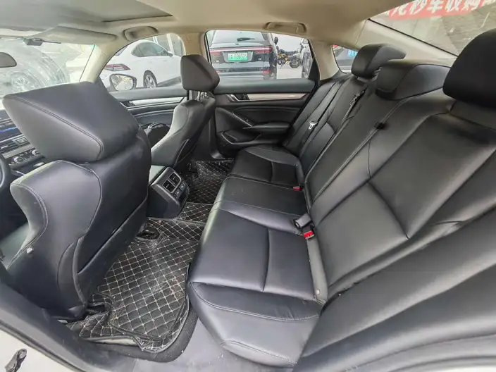 Honda Accord 2022 Model 260TURBO Deluxe Edition – фото 9