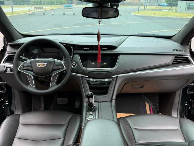 Cadillac XT5 2022 2.0T 2WD Luxury – фото 6