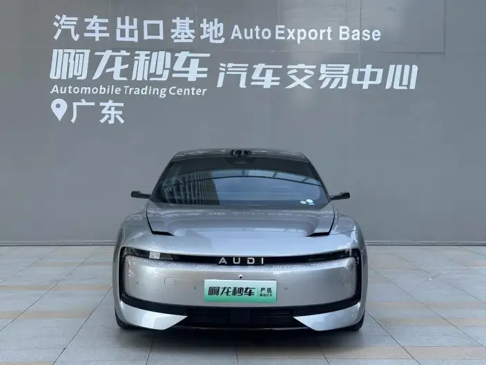 AUDI E5 Sportback 2026 Model Flagship quattro Model – фото 2
