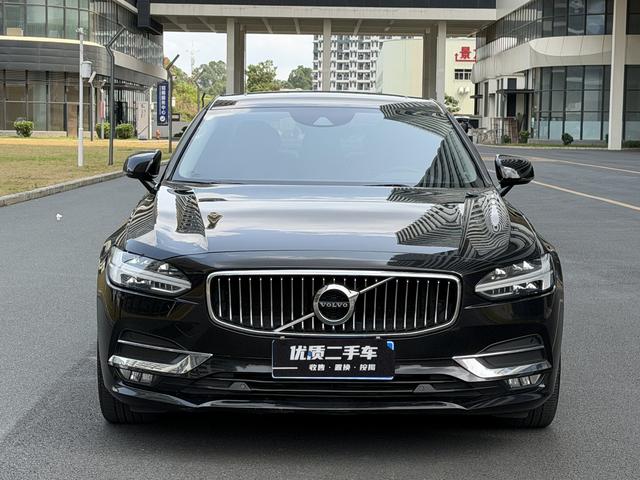 Volvo S90 2020 T5 Intelligent Refined Luxury – фото 2