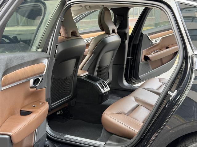 Volvo S90 2020 T5 Intelligent Refined Luxury – фото 5