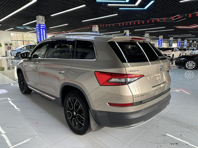 Skoda Kodiaq 2017 TSI380 7-Seater AWD Flagship – фото 9