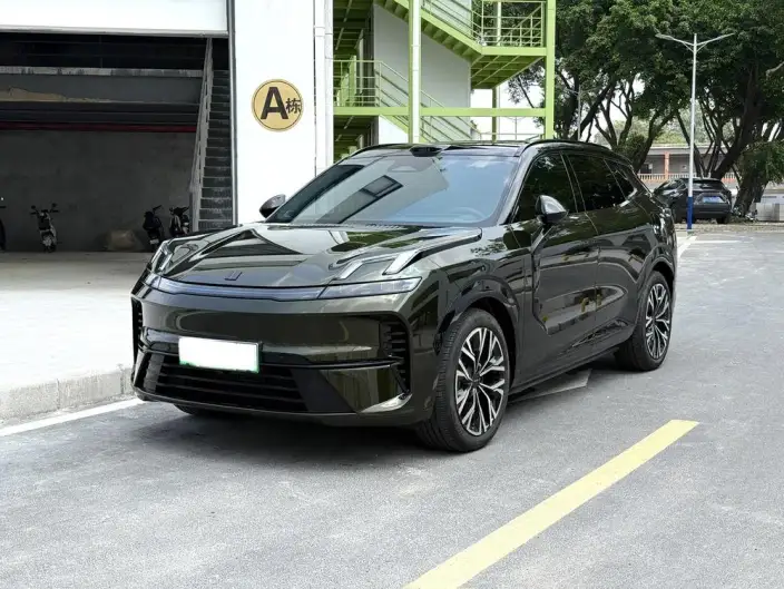 Lynk & Co 08 EM-P 2026 Model 210 4WD Performance Ultra H7