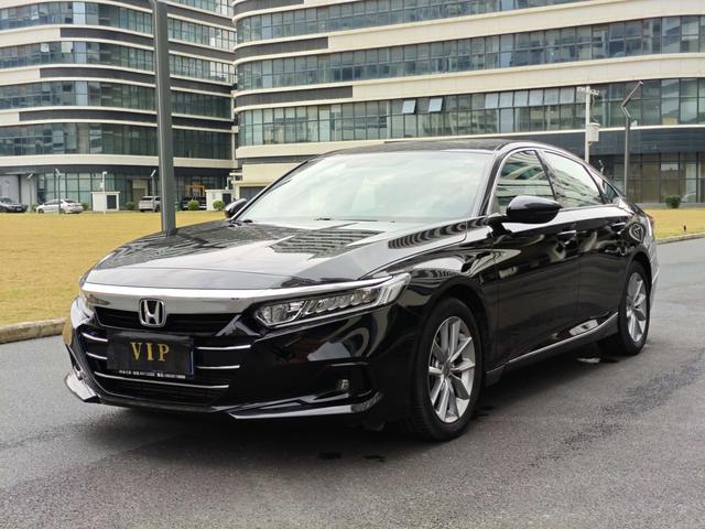Honda Accord 2022 260TURBO Luxury – фото 1
