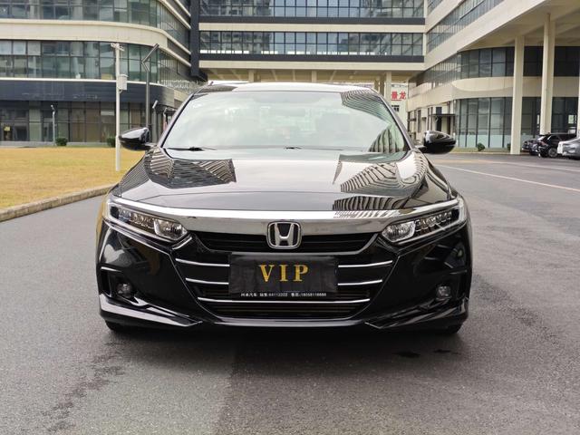 Honda Accord 2022 260TURBO Luxury – фото 2