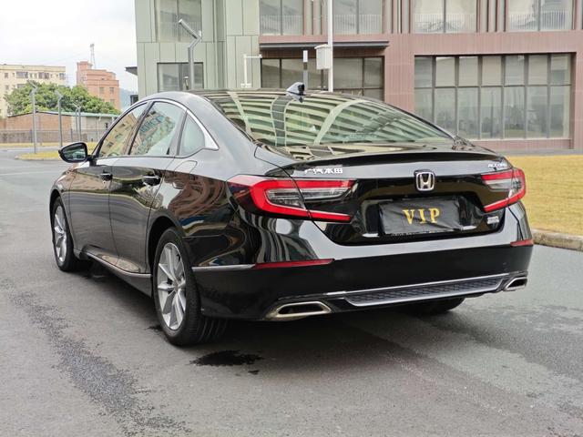 Honda Accord 2022 260TURBO Luxury – фото 9