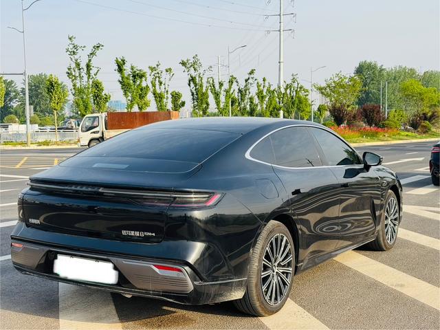 Geely Galaxy E8 PHEV 2025 130km EM-i Flagship Edition – фото 7
