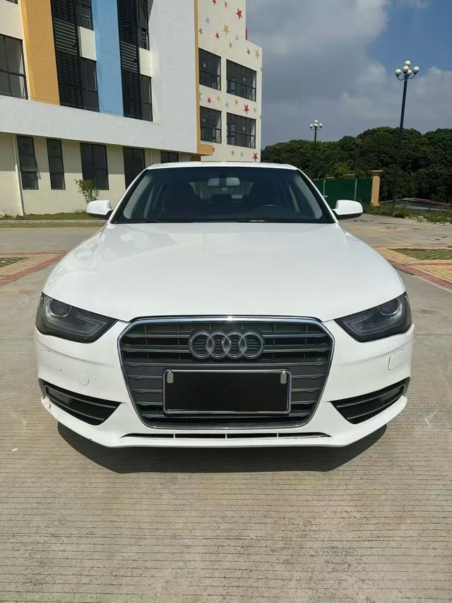 Audi A4L 2013 35 TFSI Automatic Standard – фото 2