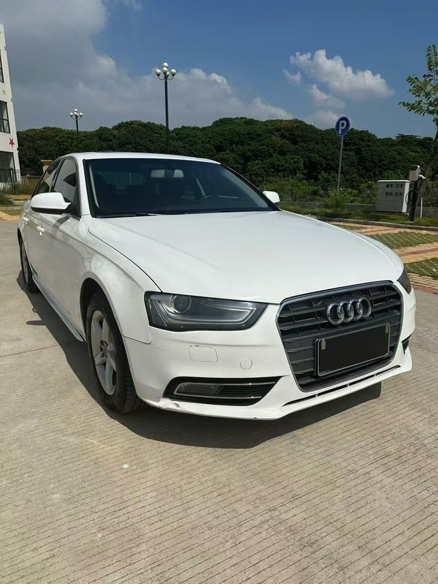 Audi A4L 2013 35 TFSI Automatic Standard – фото 3