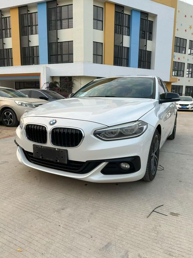 BMW 1 Series 2017 118i Sport – фото 1