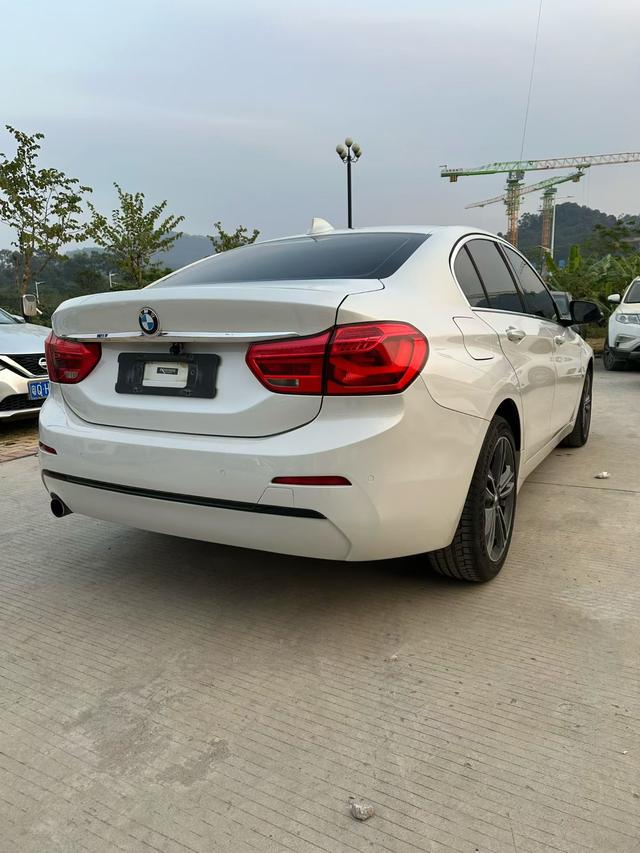 BMW 1 Series 2017 118i Sport – фото 9