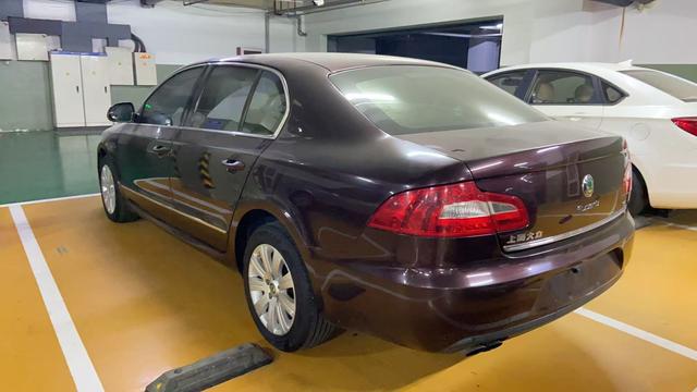 Skoda Superb 2012 модификация 1.8TSI автоматическое Elegant Edition – фото 7