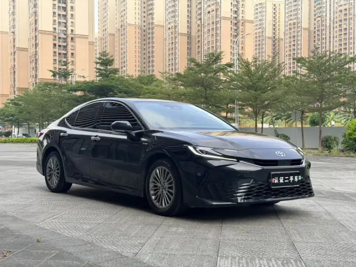 Toyota Camry 2024 Model Hybrid 2.0HGVP Deluxe Edition – фото 3