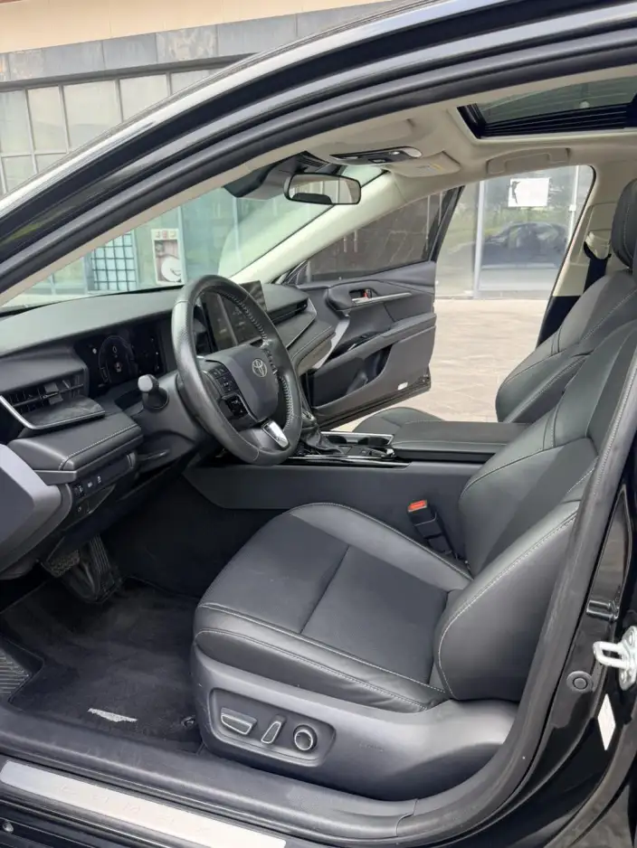 Toyota Camry 2024 Model Hybrid 2.0HGVP Deluxe Edition – фото 10