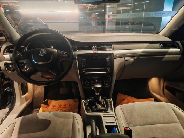 Skoda Superb 2009 модификация 1.8TSI автоматическое Youya Edition – фото 14