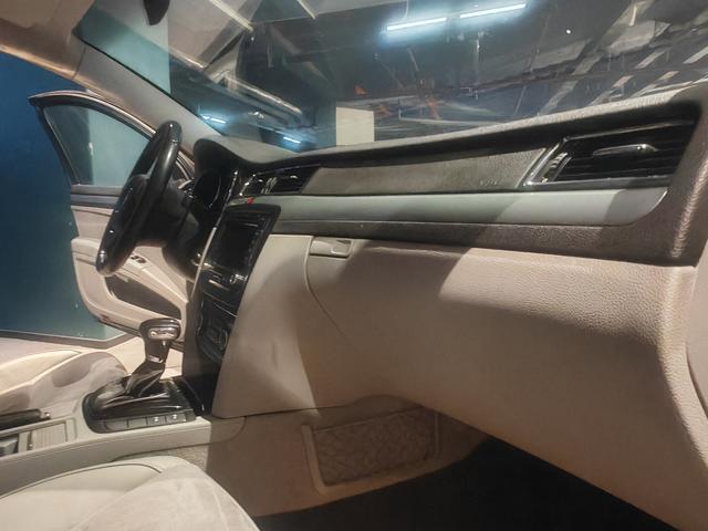 Skoda Superb 2009 модификация 1.8TSI автоматическое Youya Edition – фото 26