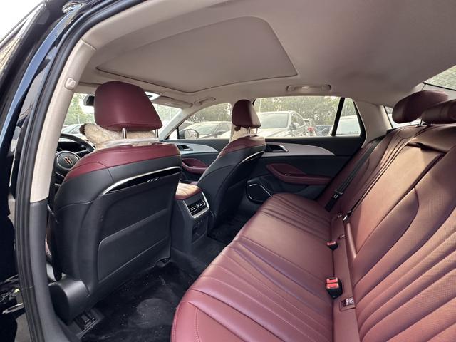 Hongqi H5 2025 2.0T Automatic Flag Smooth – фото 11