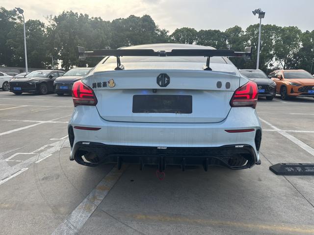 MG5 Scorpio 2022 1.5T Trophy Sport Flagship – фото 11