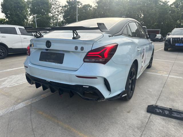 MG5 Scorpio 2022 1.5T Trophy Sport Flagship – фото 12