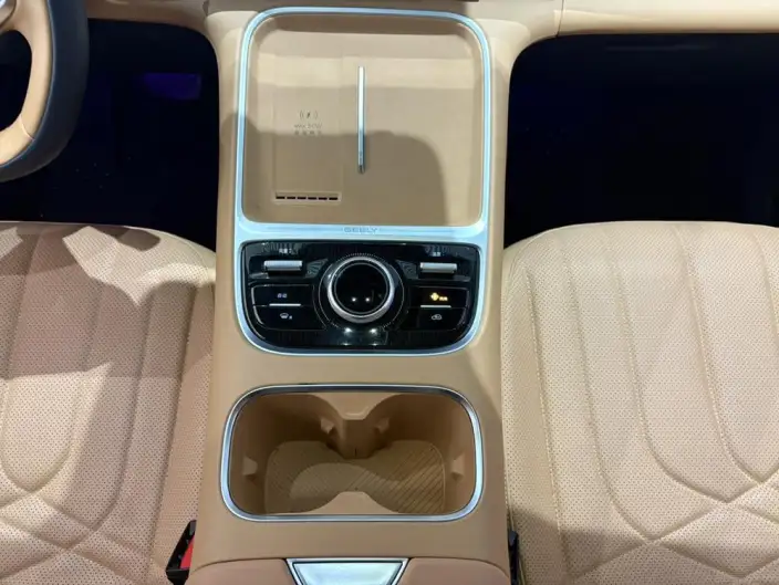 Galaxy Starship 7 EM-i 2025 Model 120KM Tiggo + Edition – фото 10