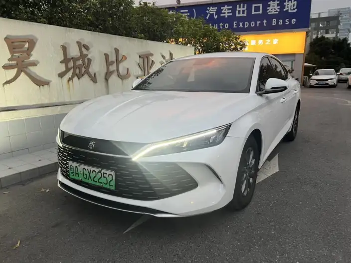 QinL DM 2024 Model DM-i 80KM Leading Model – фото 1