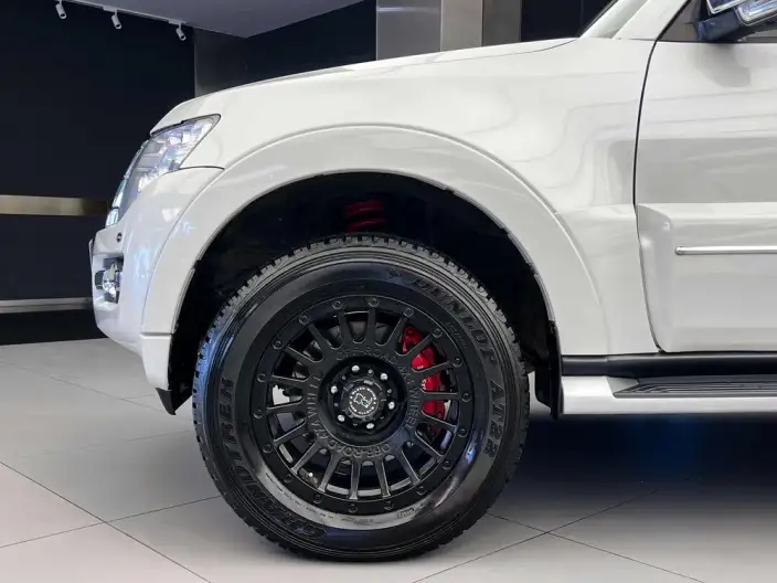 Mitsubishi Pajero Imported 2020 Model 3.0L Automatic 4WD 7 seat Parallel Imported – фото 6