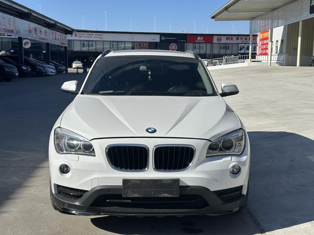 BMW X1 2014 модификация xDrive20i Спорт Design Set – фото 2