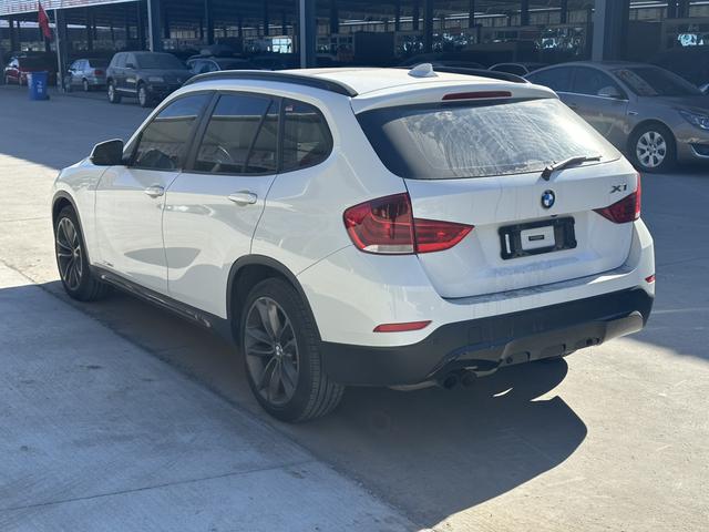BMW X1 2014 модификация xDrive20i Спорт Design Set – фото 4