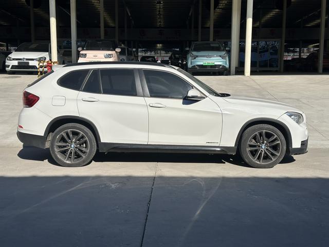 BMW X1 2014 модификация xDrive20i Спорт Design Set – фото 7