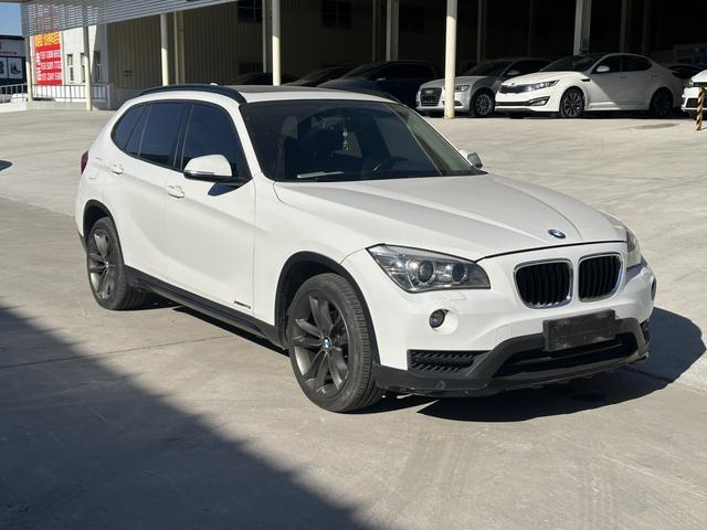 BMW X1 2014 модификация xDrive20i Спорт Design Set – фото 8
