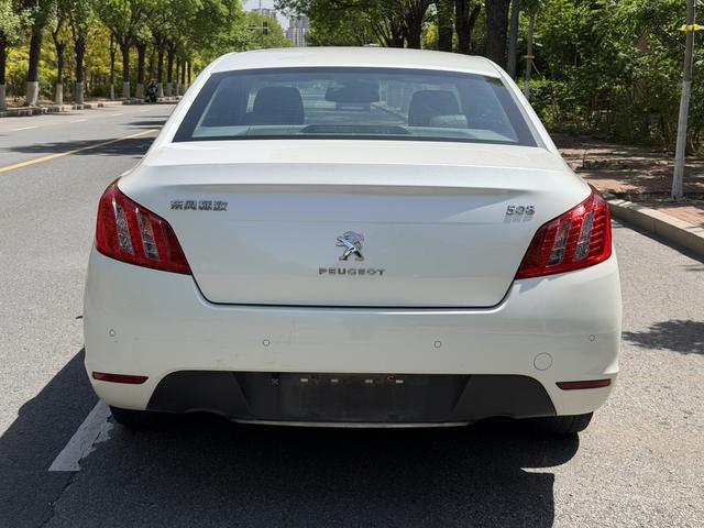 Peugeot 308 2013 модификация 2.0L лян Anniversary Memorial автоматическое Smart Edition – фото 4