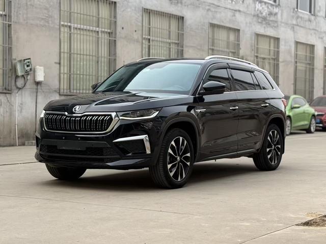 Skoda Kodiaq 2022 TSI330 5-Seater 2WD Luxury Edition – фото 1