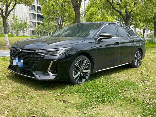 Chery Arrizo 8 2022 1.6TGDI DCT Yi