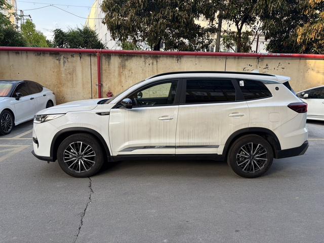 Chery Tiggo 8 PRO 2022 290T 2WD Deep Space 5-Seater – фото 3