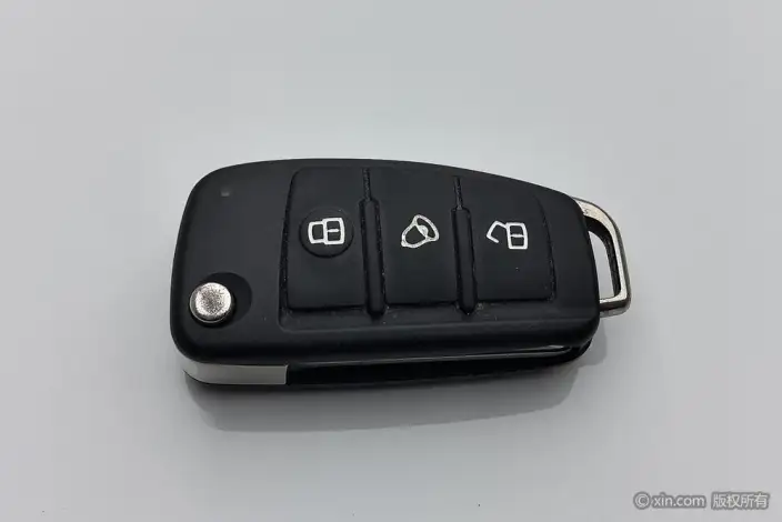 Refine M3 2019 Model 1.8L 7 seat Elite Edition – фото 5
