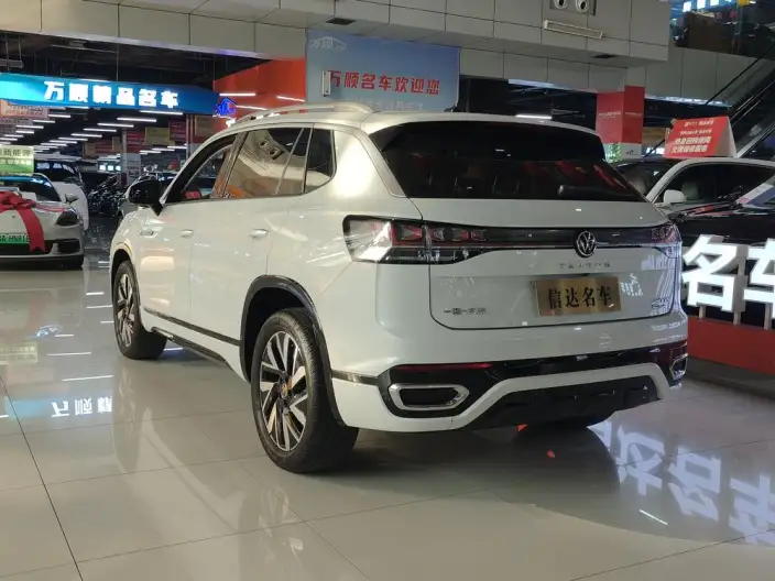 Volkswagen Tayron 2023 Model Facelift 380TSI 4WD R-Line High Power Edition – фото 4