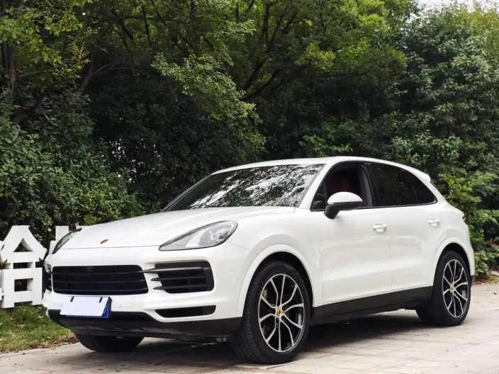 Cayenne 2019 Model Cayenne 3.0T – фото 1